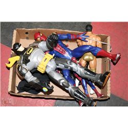 LOT OF FIGURINES BATMAN, SUPERMAN