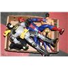Image 1 : LOT OF FIGURINES BATMAN, SUPERMAN
