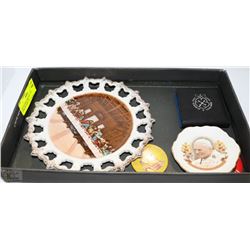 LOT OF POPE JOHN PAUL 2 PLATE, COIN, BUTTON  ETC