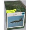 Image 1 : BOX OF PLANE PORTRAITS AND CARDS