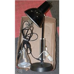 FLAT WITH  ONE STANDING DESK LAMP AND ONE