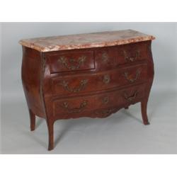 Möbel - Einrichtung : Louis-XV-Kommode. Nadelholz, Eiche, Palisander und Rosenholz furniert. Dreisei