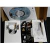 Image 2 : New, Celestron Handheld Digital Microscope