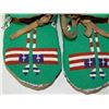 Image 3 : Plains Beaded Moccasins