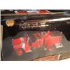 Image 2 : Road Signature - 1/24 1941 GMC Fire Truck, Die Cast Metal W/ Removable Ladder, Fire Extinguisher, An