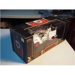 Road Signature - 1/24 1941 GMC Fire Truck, Die Cast Metal W/ 24k Gold Plated Coin