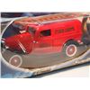 Image 2 : Solido - 1/18 1934 Ford Van Pompiers