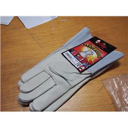 Watson The Fabulous Fabricators Gloves – XL, 6 Times The Money