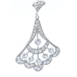 18K WHITE GOLD DIAMOND PENDANT:5.33 GRAMS/DIAMOND:1.16CT