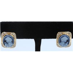 14K YELLOW GOLD CAMEO EARRING