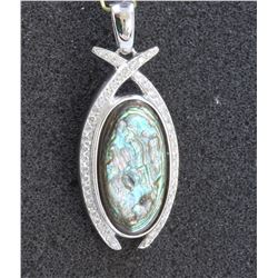 14K White Gold Mother of Pearl Pendant:8.4g/Diamond:0.37ct/M.of Pearl:1ea