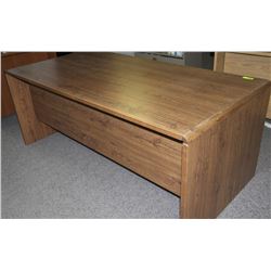 WOOD DOUBLE PEDESTAL DESK