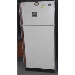 HERITAGE FRIDGE AND FREEZER