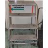 Image 1 : 4 STEP ROLLING LADDER
