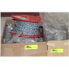 Image 1 : LOT OF CHAIN AND WINDOW SUCTION CUP CLIPS