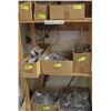 Image 1 : 7 BOXES OF PEG HOOKS AND A BOX OF SEALING HANGERS