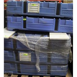 RADIUS POLE PANEL DISPLAY