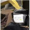 Image 1 : BOX OF POLYESTER CARRY BAGS