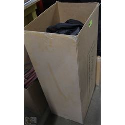 LOT OF MISC CARRYING BAGS