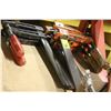 Image 1 : LOT OF METAL WOOD CLAMPS