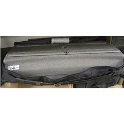 RETRACTABLE ADVERTISEMENT DISPLAY