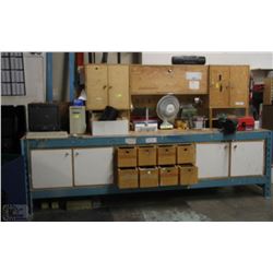 RACKING WOOD WORK BENCH WITH COMPUTER, MONITOR,