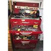 Image 2 : RED TOOL CHEST WITH CONTENTS