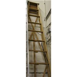 14FT WOOD STEP LADDER
