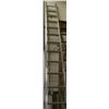 Image 1 : 32FT EXTENSION LADDER