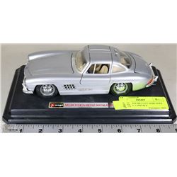 BURAGO 1954 DIE CAST MERCEDES BENZ 300SL 1:24SCALE