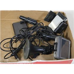 GARMIN NUVI GPS UNIT WITH HOOKUPS AND WITH A DIGI