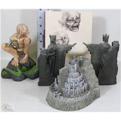 MISCELLANEOUS LORD OF THE RINGS STATUES, GOLLUM