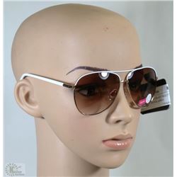 LADIES FOSTER GRANT BEAUTY SOLUTIONS SUNGLASSES