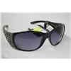 Image 2 : LADIES FOSTER GRANT BEAUTY SOLUTIONS SUNGLASSES
