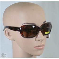 LADIES FOSTER GRANT SUNGLASSES