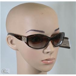LADIES FOSTER GRANT BEAUTY SOLUTIONS SUNGLASSES