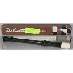 VINTAGE DOLMETSCH INTERNATIONAL DESCANT RECORDER