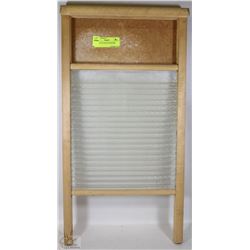 ANTIQUE GLASS WASH BOARD