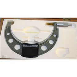 WOODEN BOX WITH MITUTOYO MICROMETER