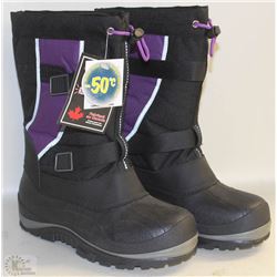 NEW LADIES SIZE 6 WINTER BOOTS GOOD TO -50DEGREES