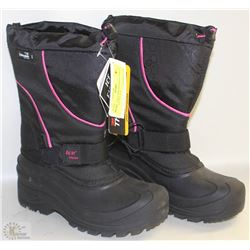 NEW LADIES WINTER BOOTS SIZE 9