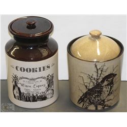 2 COOKIE JARS INCLUDING A BIRD