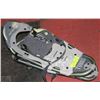 Image 1 : FRONTIER TUBBS SNOW SHOES (21) W/ GRIPS