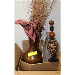 LOT OF 3 HOME DECOR ORNAMENTS INCL LARGE VASE