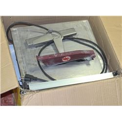 TOOL SHOP 7" TILE CUTTING MACHINE