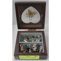 JEWELRY BOX WITH CONTAINS
