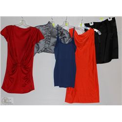 LOT OF 5 PIECES OF CLOTHING SIZED: ALL UNKNOWN