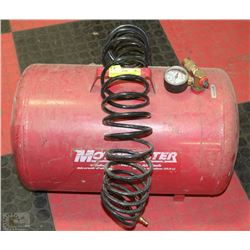 MOTOMASTER PORTABLE AIR TANK WITH HOSE