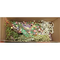 LOT OF 4 SEASONAL WREATHS