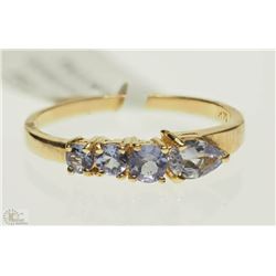 #7-14K YELLOW GOLD TANZANITE RING SIZE 6.5